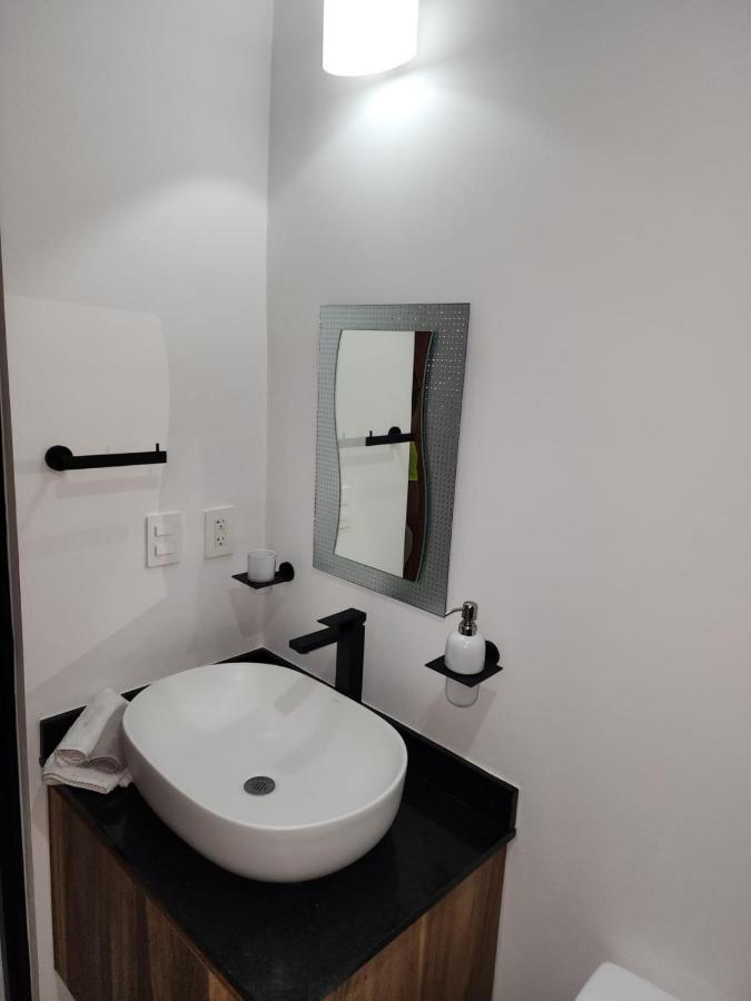 Astoria Gated Condos Cancún Exteriör bild