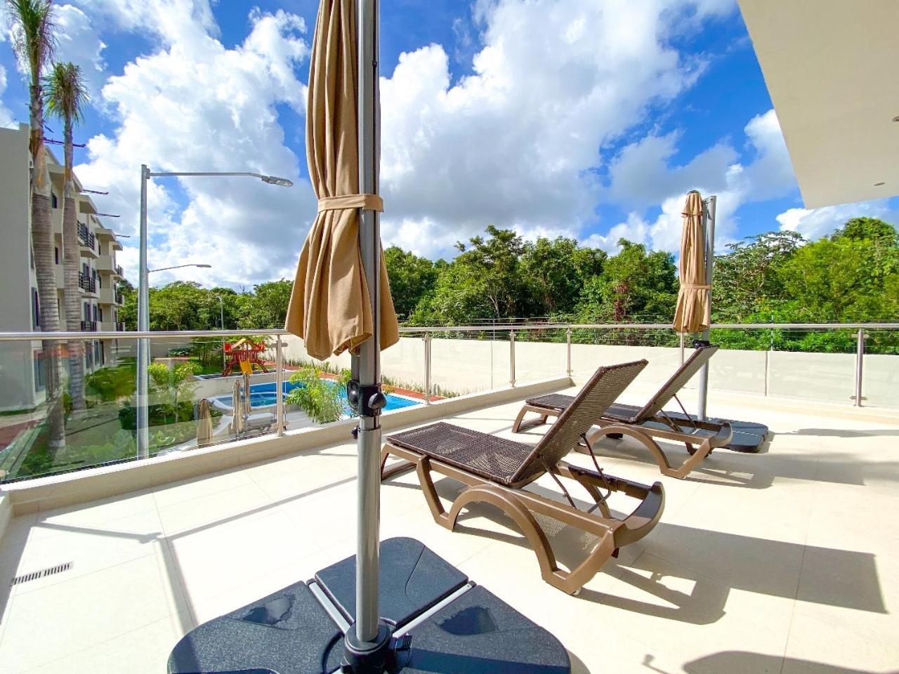Astoria Gated Condos Cancún Exteriör bild